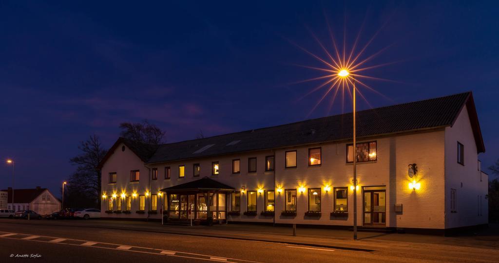 Sdr. Omme Kro&Hotel Exterior foto