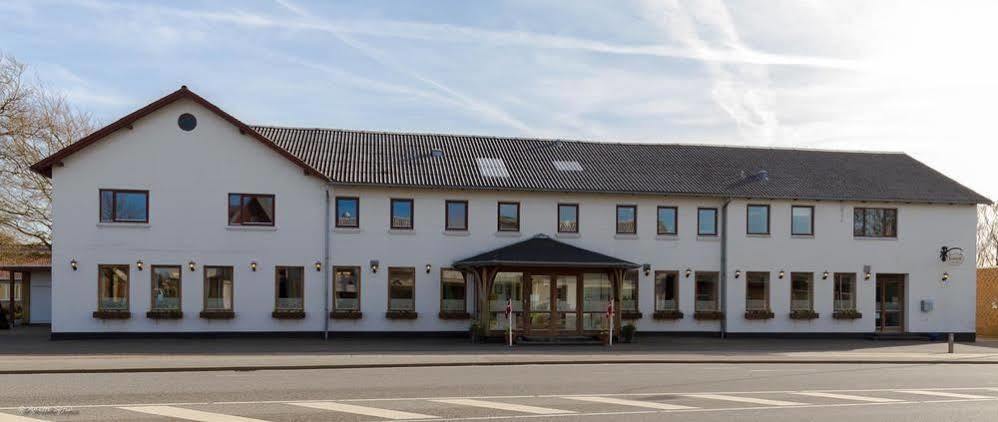 Sdr. Omme Kro&Hotel Exterior foto